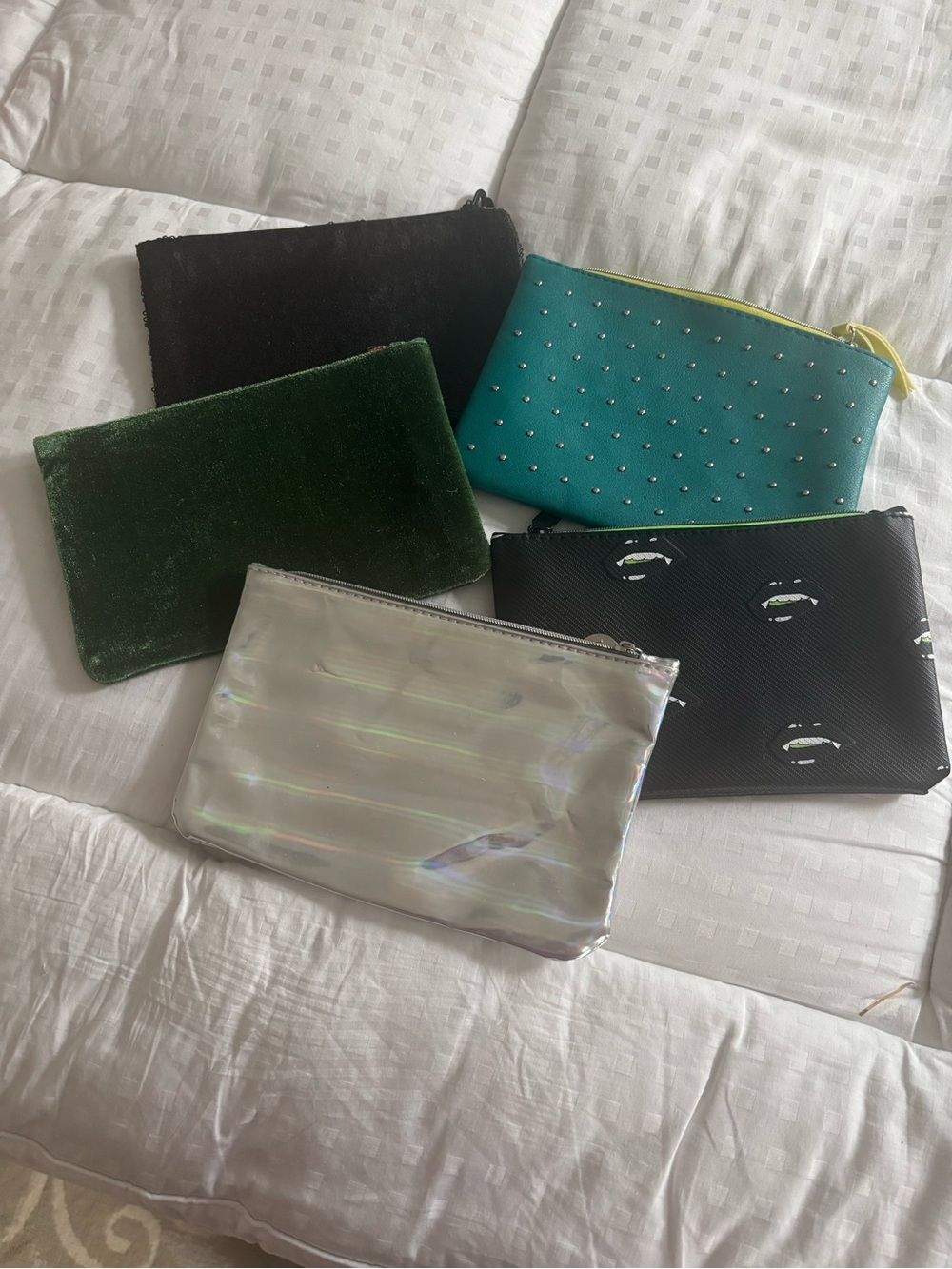 Five-Pack Women’s Cosmetic Pouch Set – Black, Teal, Green, Silver